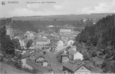 HOUFFALIZE VUE DE LA ROUTE D HOUFFALIZE.jpg